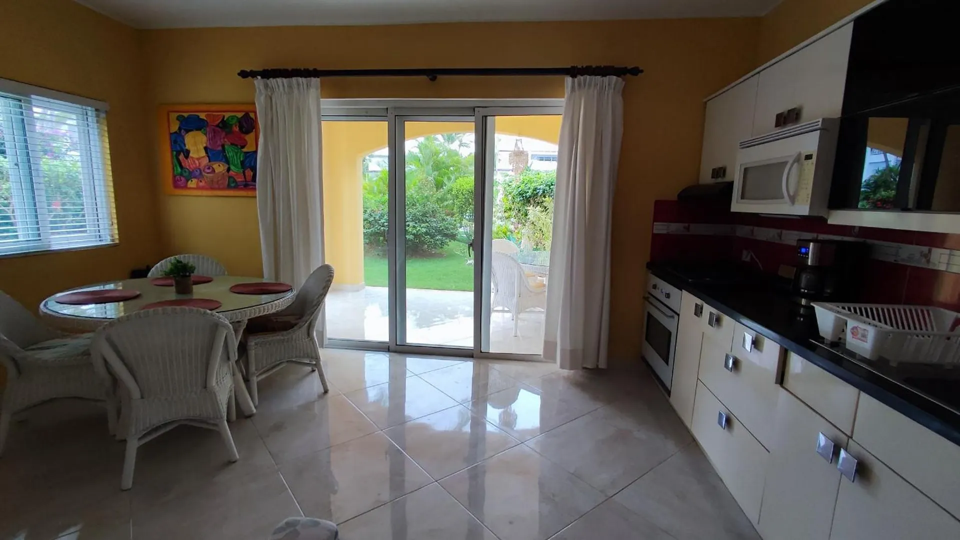 Caribe Home Dominicus Ginepro 3 La Laguna 0*,  República Dominicana